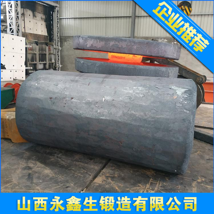 大型热模法管模锻件