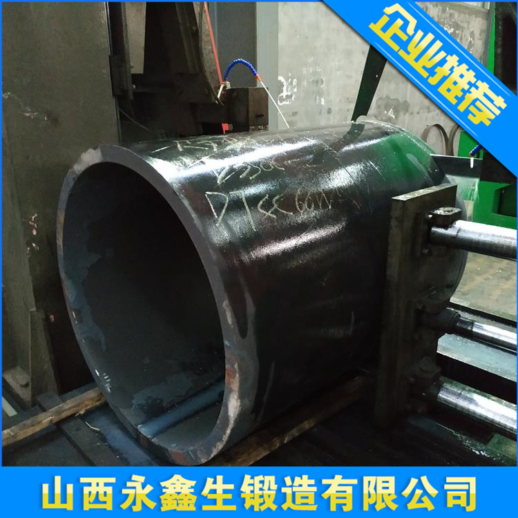 直段转鼓型筒锻件